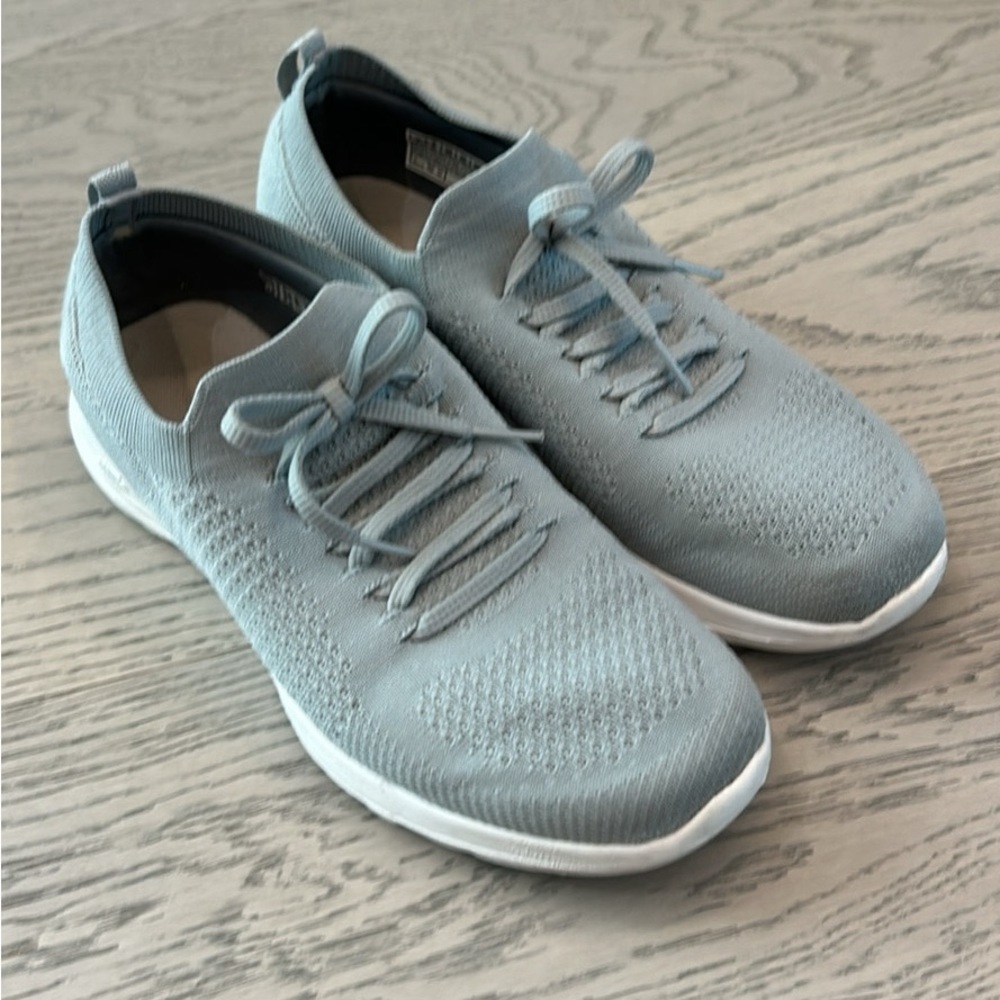 Skechers Light weight, light gray Knit Sneakers